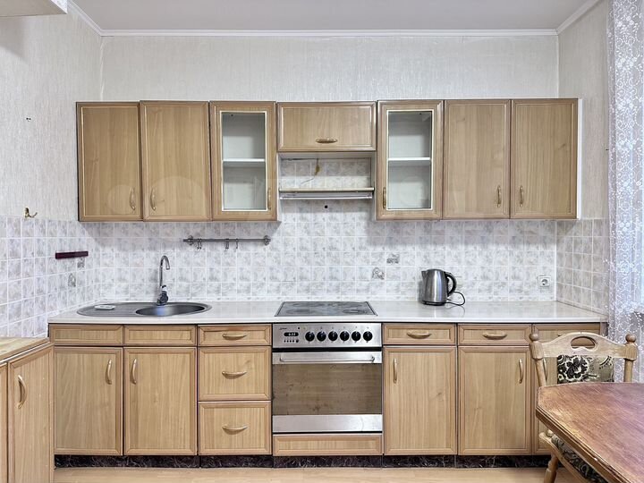 3-к. квартира, 73,2 м², 1/16 эт.