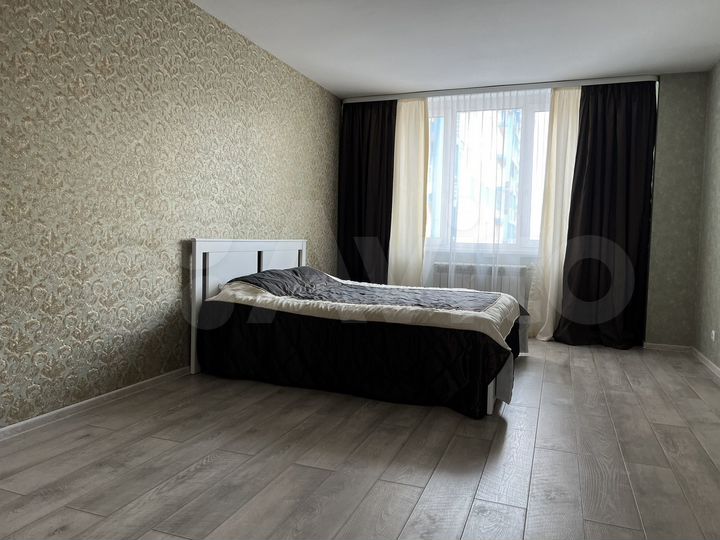 3-к. квартира, 110 м², 5/9 эт.