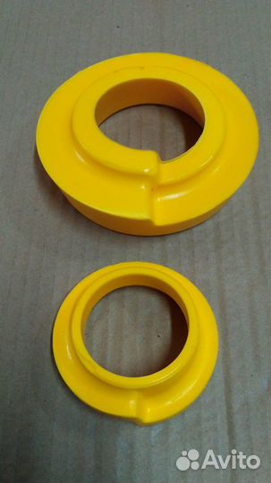 Проставки передних пружин 4шт. Сайбер Себринг