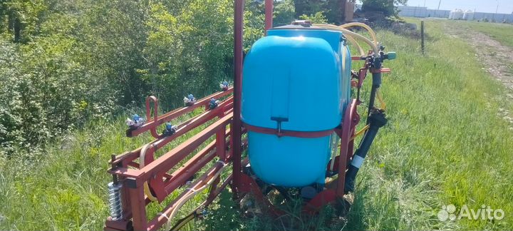 Продаю опрыскиватель