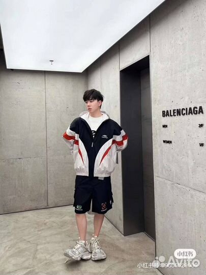 Ветровка Balenciaga