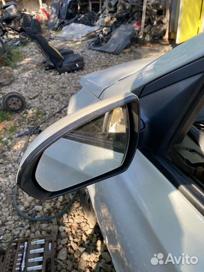 Зеркало левое Hyundai Solaris 2