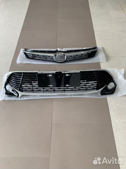 Решётки бампера Toyota camry 55