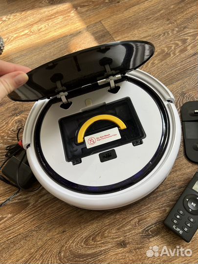 Робот пылесос бу