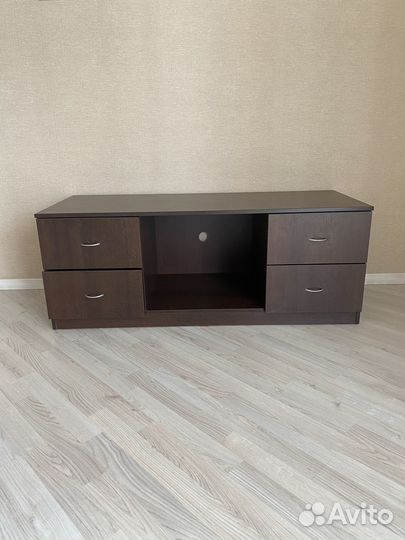 Тумбочка под телевизор