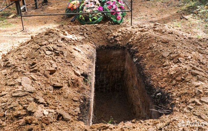 Уборка на кладбище