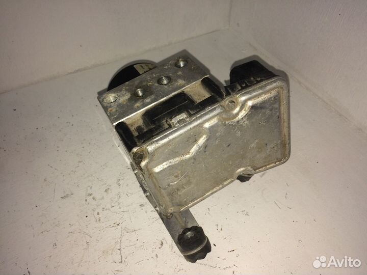 Блок абс на бмв Х3 F25 N52B30A