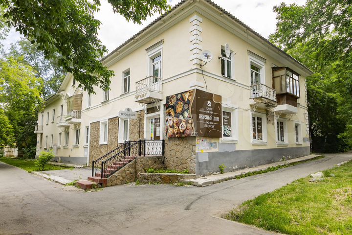 Сдам торговое помещение, 100.7 м²