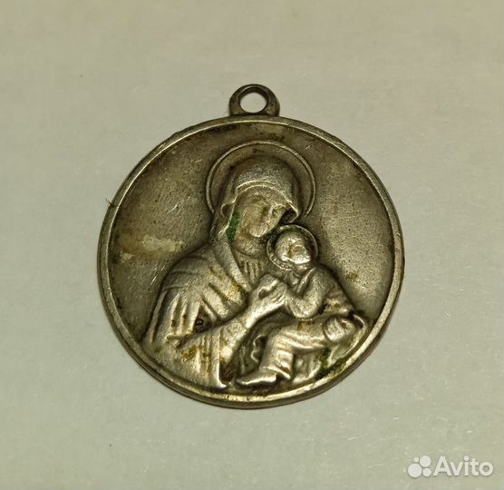 Нательная икона 19 в, раритет