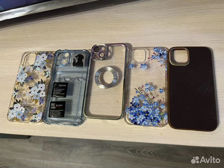 Чехол на iPhone 13