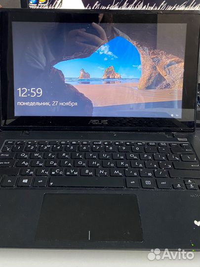 Ноутбук asus