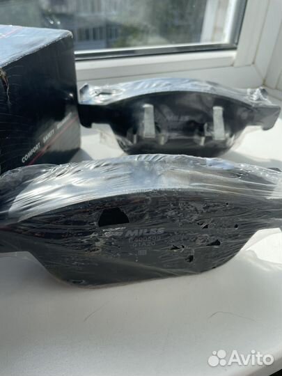 Тормозные колодки на volvo xc60