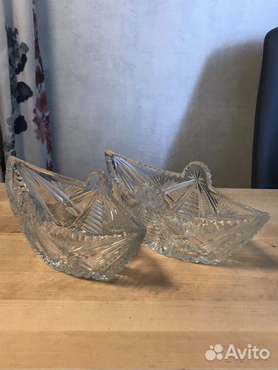 Хрустальная ваза лодочка