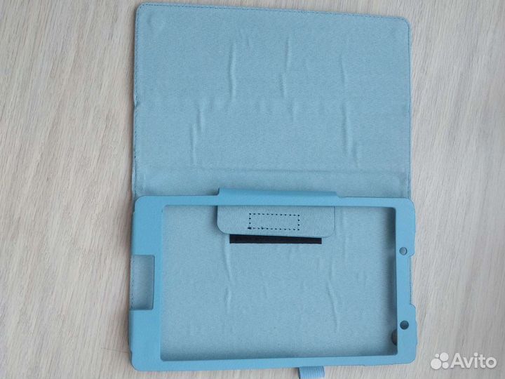 Чехол для планшета 8 новый