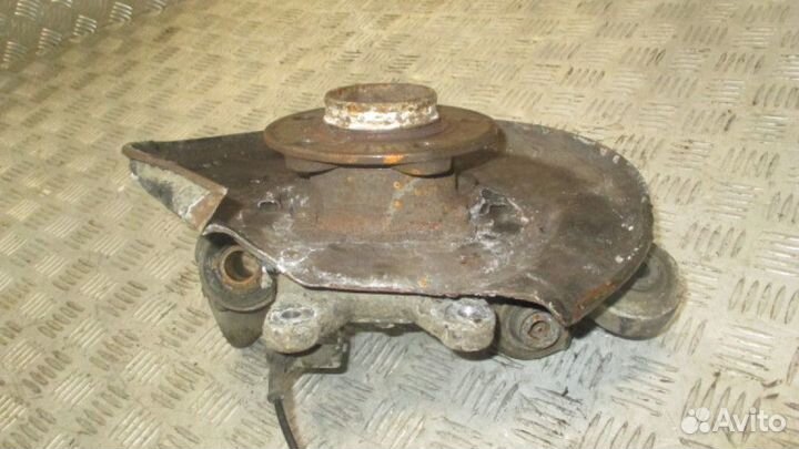 Кулак поворотный задний левый Volvo S80