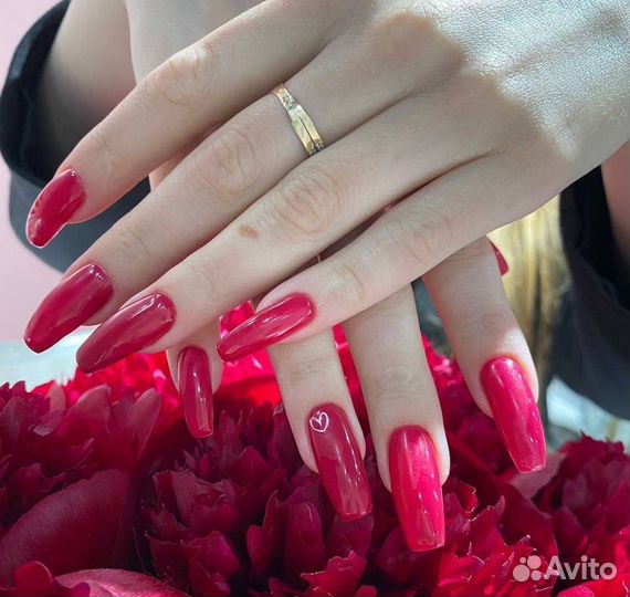 Маникюр, педикюр, наращивание