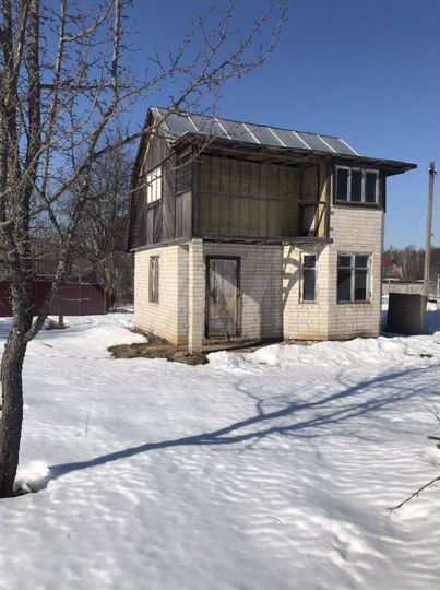 Дача 30 м² на участке 10 сот.