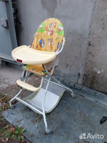 Стульчик для кормления