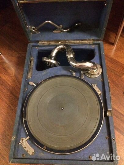 Патифон старинный