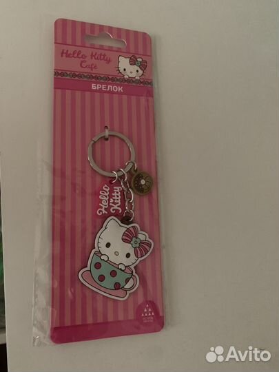 Hello kitty брелок из острова мечты