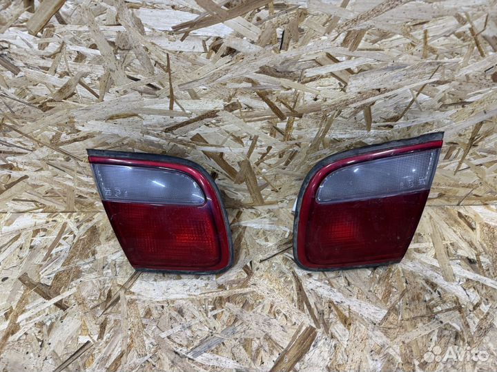 Внутренний фонарь mazda xedos 9