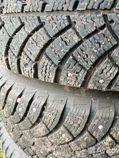 Bfgoodrich G-Force Stud 215/65 R16 102Q