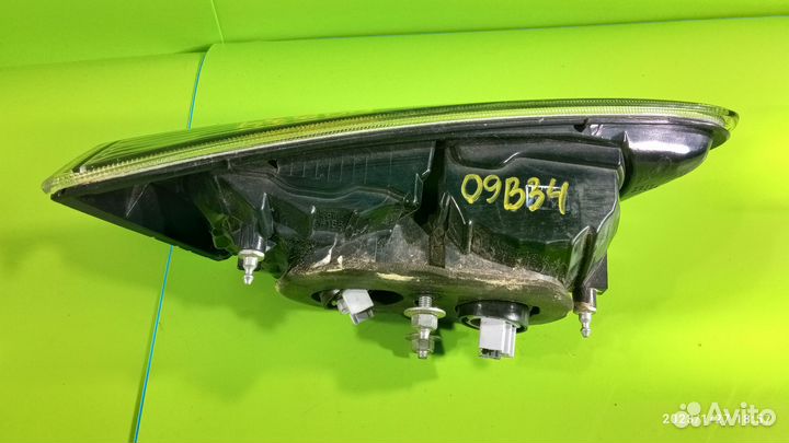 Фонарь внутренний правый для Mitsubishi Lancer 10