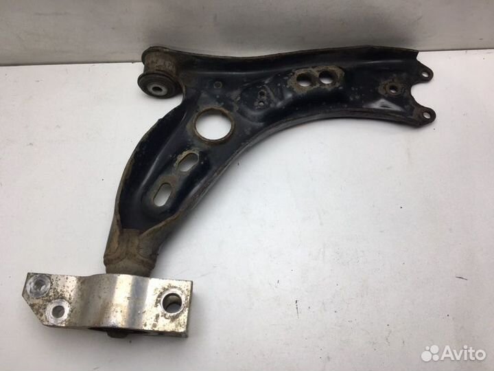 Рычаг подвески передний левый Volkswagen Tiguan