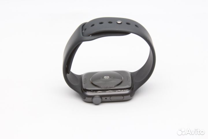 Умные часы Apple Watch SE 44mm Aluminum Case with