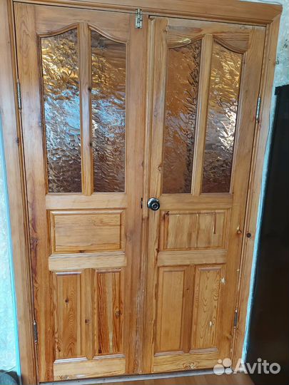 Деревянные двери