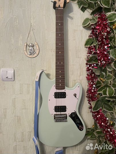 Гитара fender squier bullet Mustang