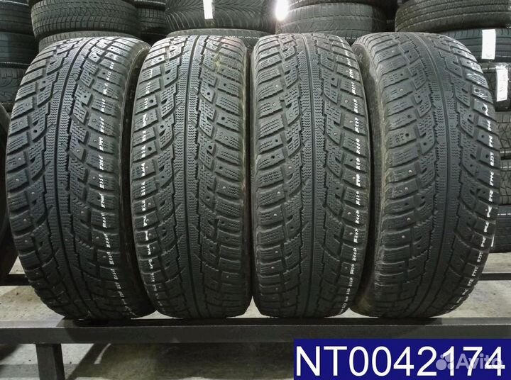 Kumho I'Zen RV Stud KC16 235/60 R18 102P