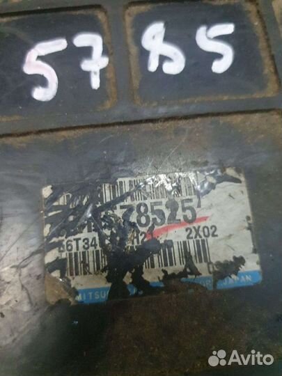 Блок управления двигателем двс 1.8 4G93 mitsubishi