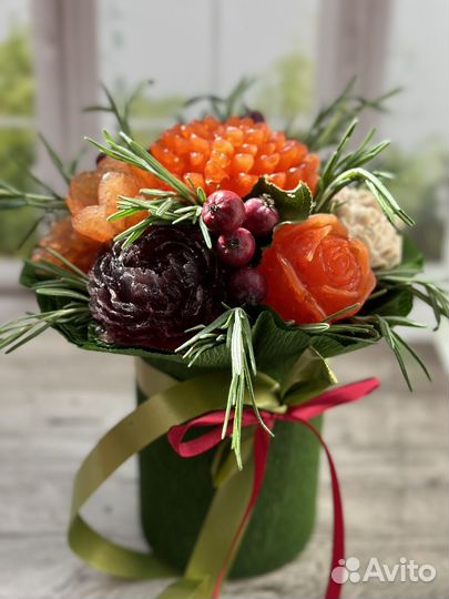 Необычный съедобный букет для мужчины