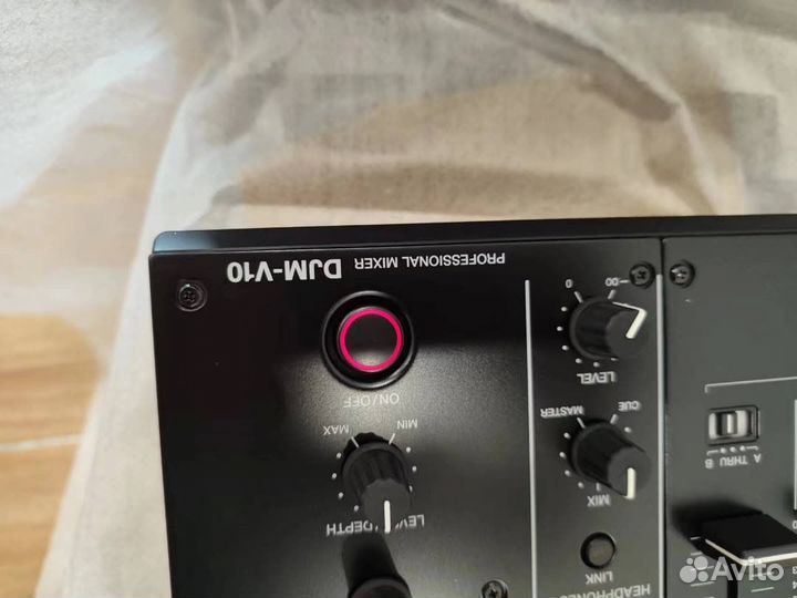 Микшерный пульт Pioneer DJM V10