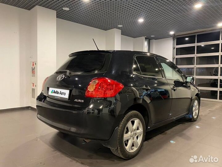 Toyota Auris 1.6 МТ, 2008, 253 300 км