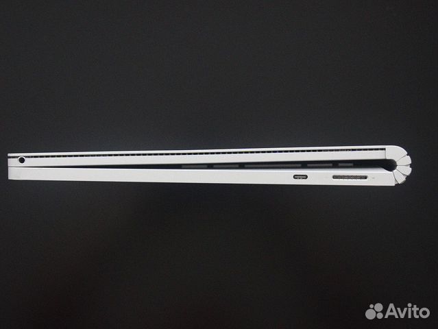 MS Surface Book 2 i7 8650U/NVidia нов сост. и акб объявление продам