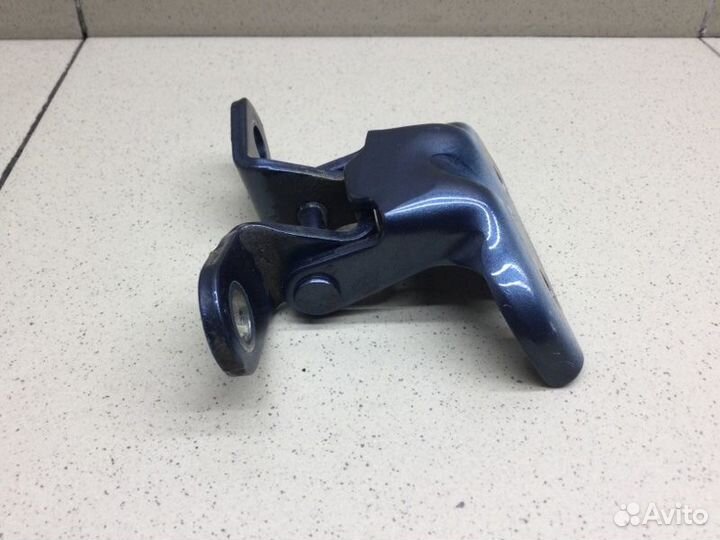 Петля двери задней правой верхняя Kia Ceed