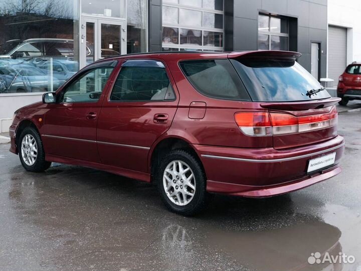 Toyota Vista 2.0 AT, 1999, 164 825 км