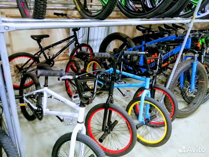 Трюковой велосипед BMX