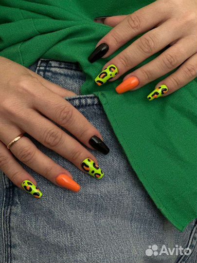 Маникюр педикюр брови