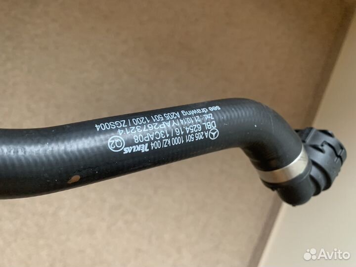 Патрубок системы охлаждения mercedes benz