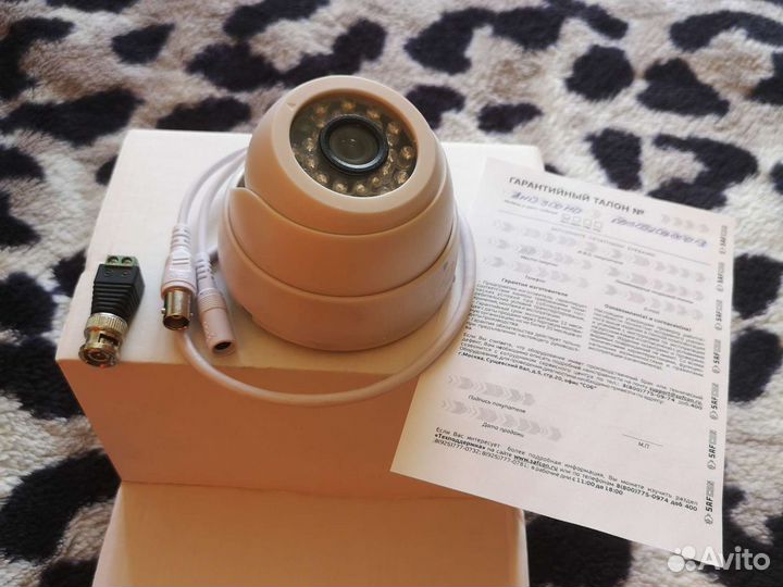 Камера видеонаблюдения купольная