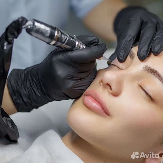 Курсы, обучение перманентному макияжу