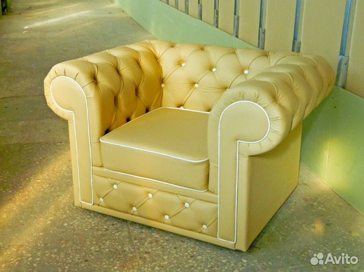 Диван Честер кожаный с фабрики 612R