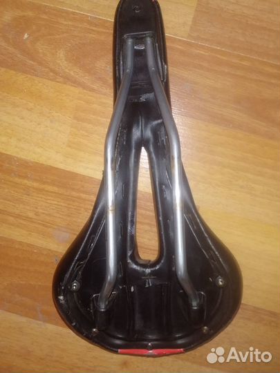 Велозапчасти: тормоза-клещи, руль-барашек, педали