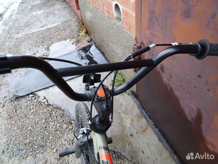 Трюковой велосипед bmx