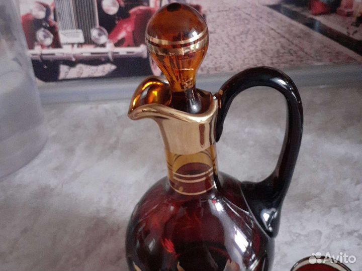 Цветной хрустальный графин чехия