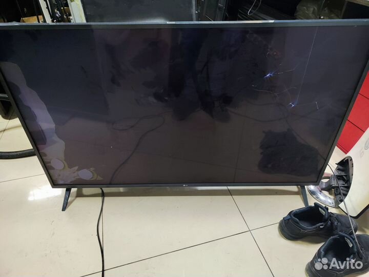 Телевизор LG 55UQ76003LD (Разбор)(По запчастям)