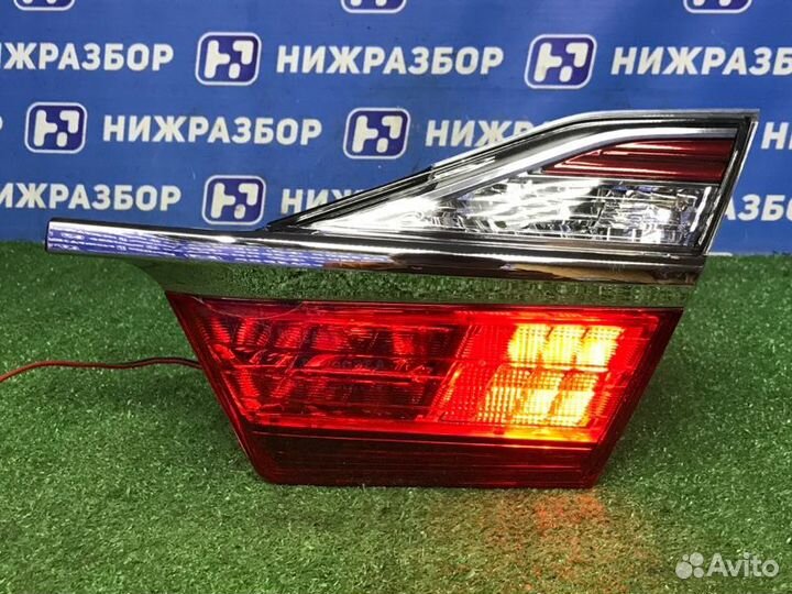 Фонарь внутренний задний правый Toyota Camry V50